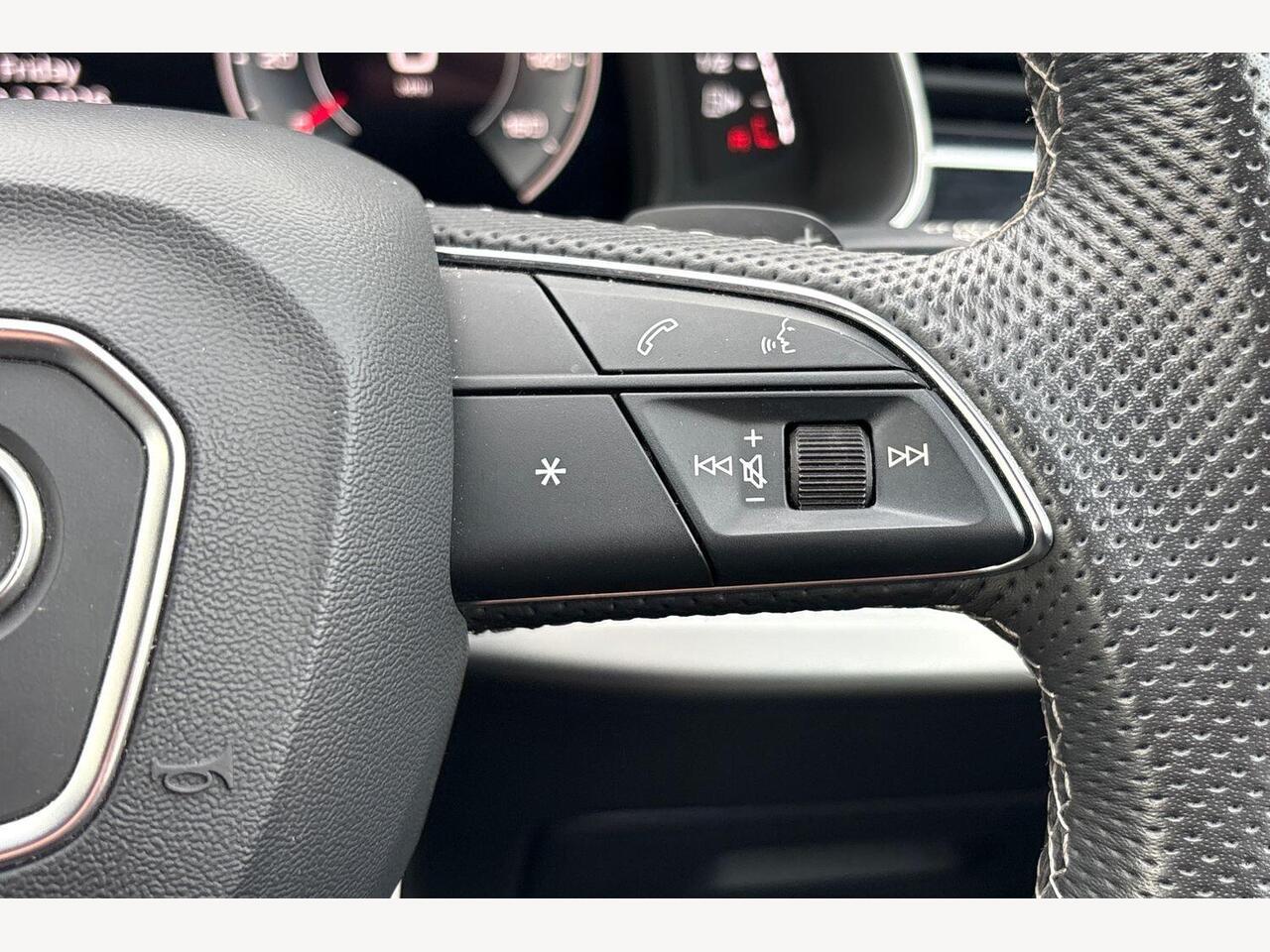 Used Audi Q7 2023 for sale - 77893757: Photo 17