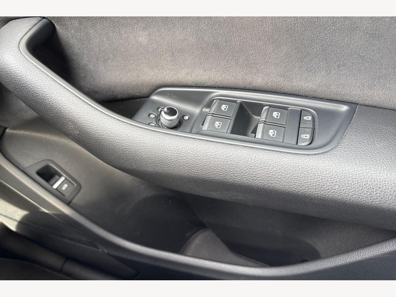 Used Audi Q7 2023 for sale - 77893757: Photo 18