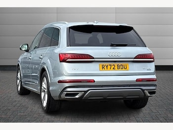 Used Audi Q7 2023 for sale - 77893757: Photo