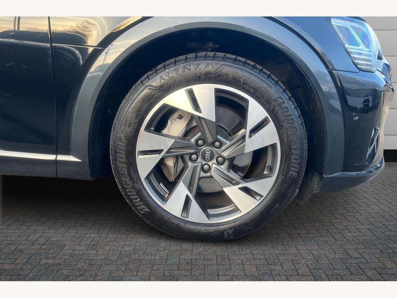 Used Audi Q8 2024 for sale - 77145494: Photo 5