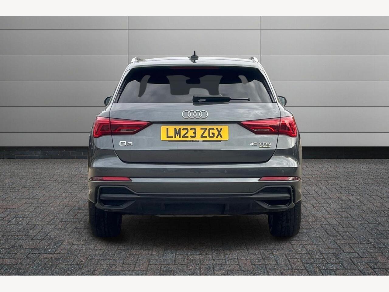 Used Audi Q3 2023 for sale - 76676054: Photo 11