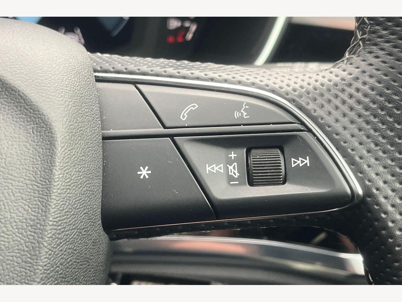 Used Audi Q3 2023 for sale - 76676054: Photo 16