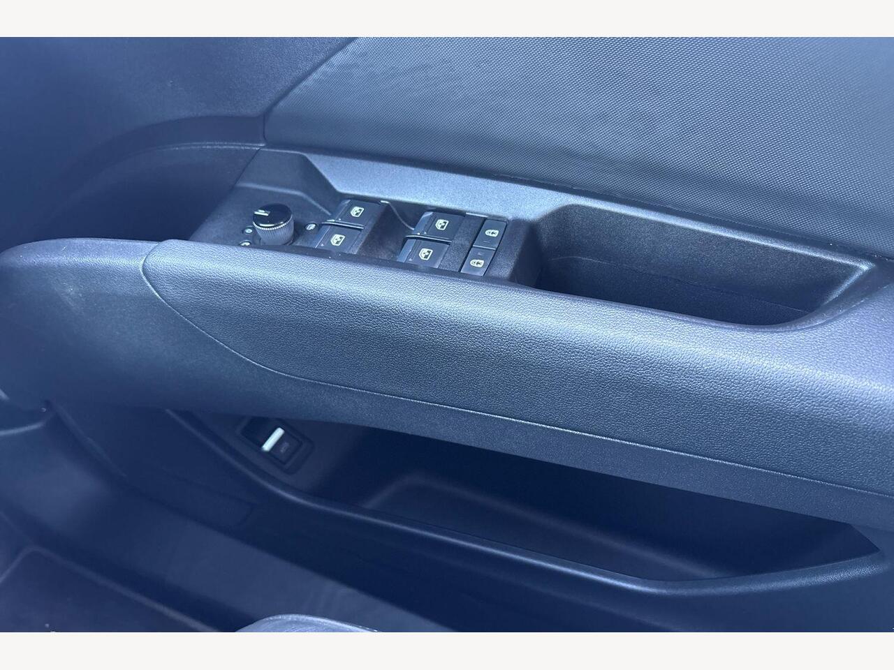 Used Audi Q4 e-tron 2023 for sale - 77941870: Photo 16