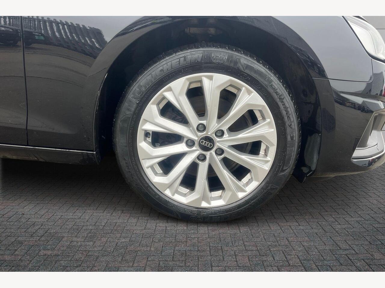 Used Audi A4 2022 for sale - 77145523: Photo 5