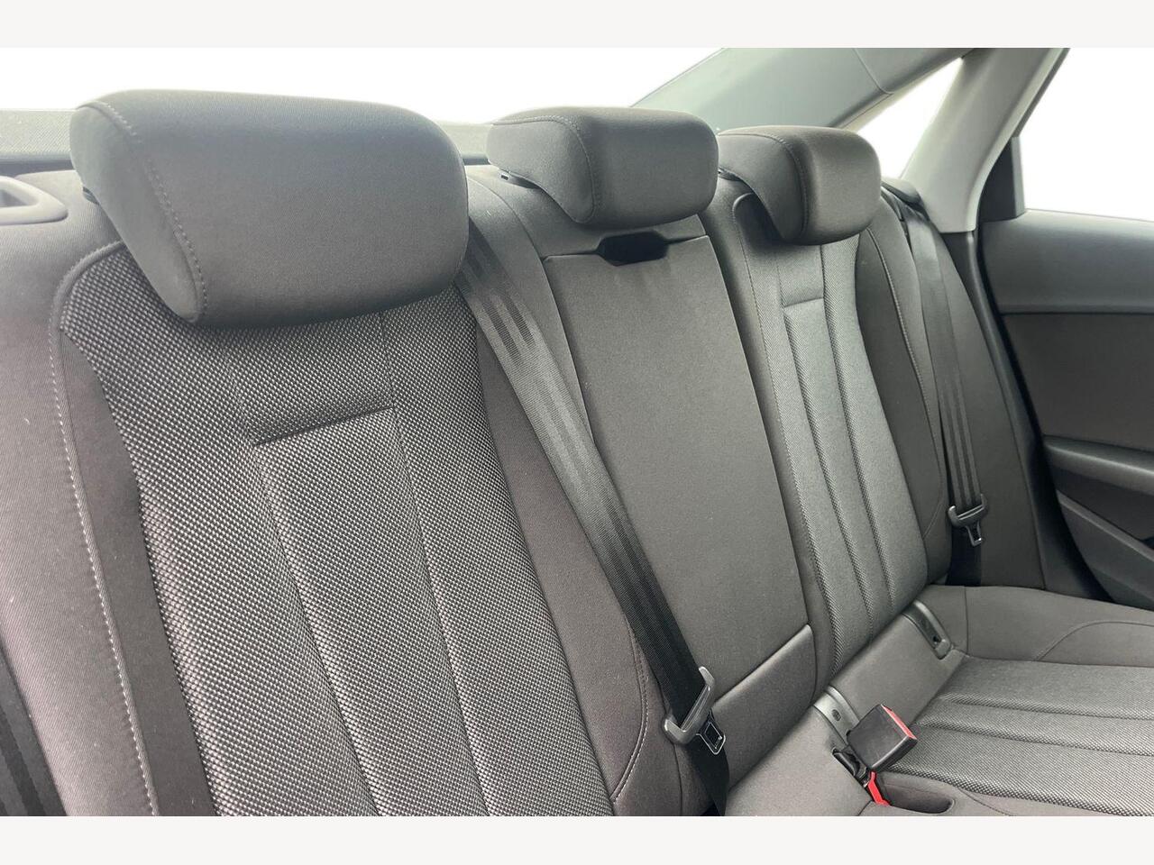 Used Audi A4 2022 for sale - 77145523: Photo 8