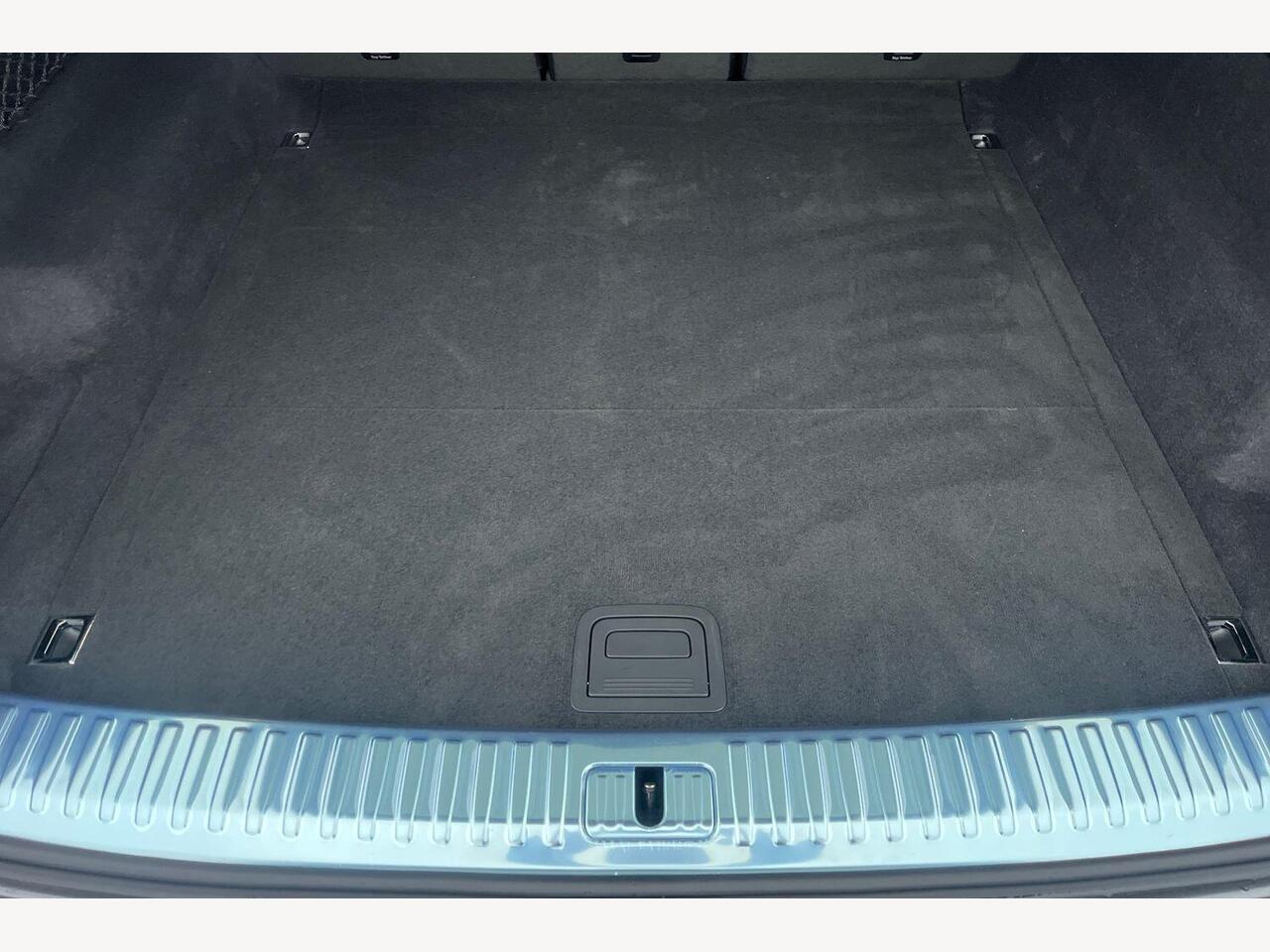 Used Audi Q8 2025 for sale - 76678927: Photo 12