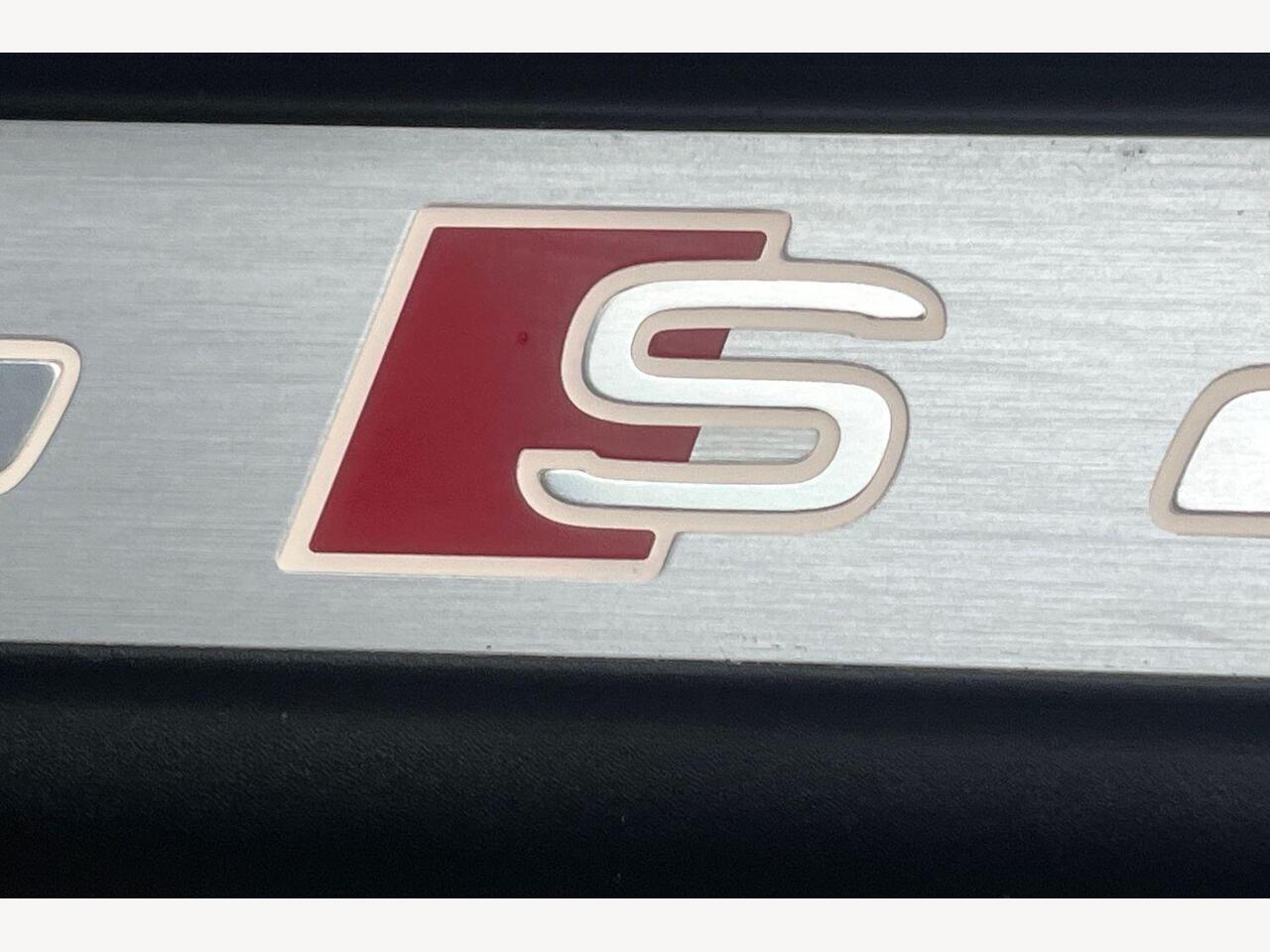 Used Audi Q8 2025 for sale - 76678927: Photo 14