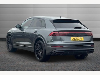 Used Audi Q8 2025 for sale - 76678927: Photo