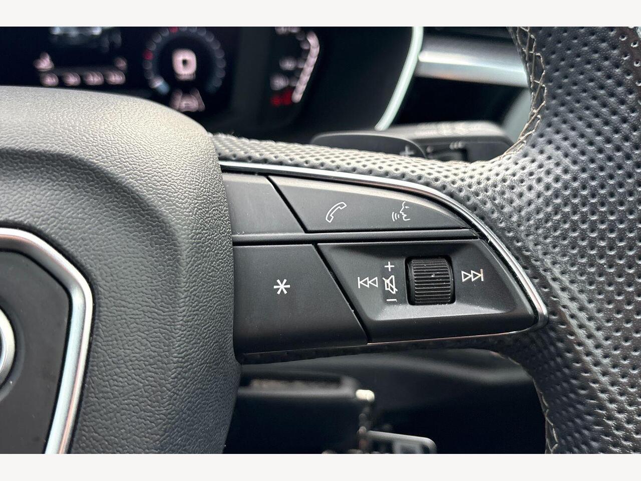 Used Audi Q3 2023 for sale - 77841215: Photo 14