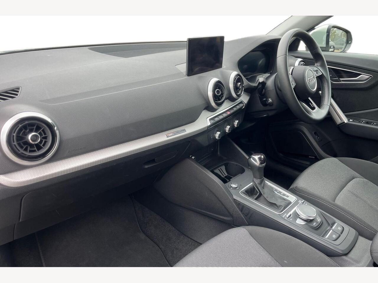 Used Audi Q2 2024 for sale - 76677701: Photo 2