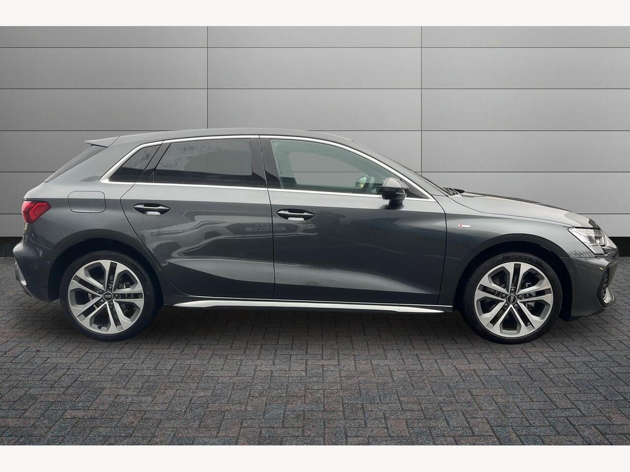 Used Audi A3 2025 for sale - 76966461: Photo 4