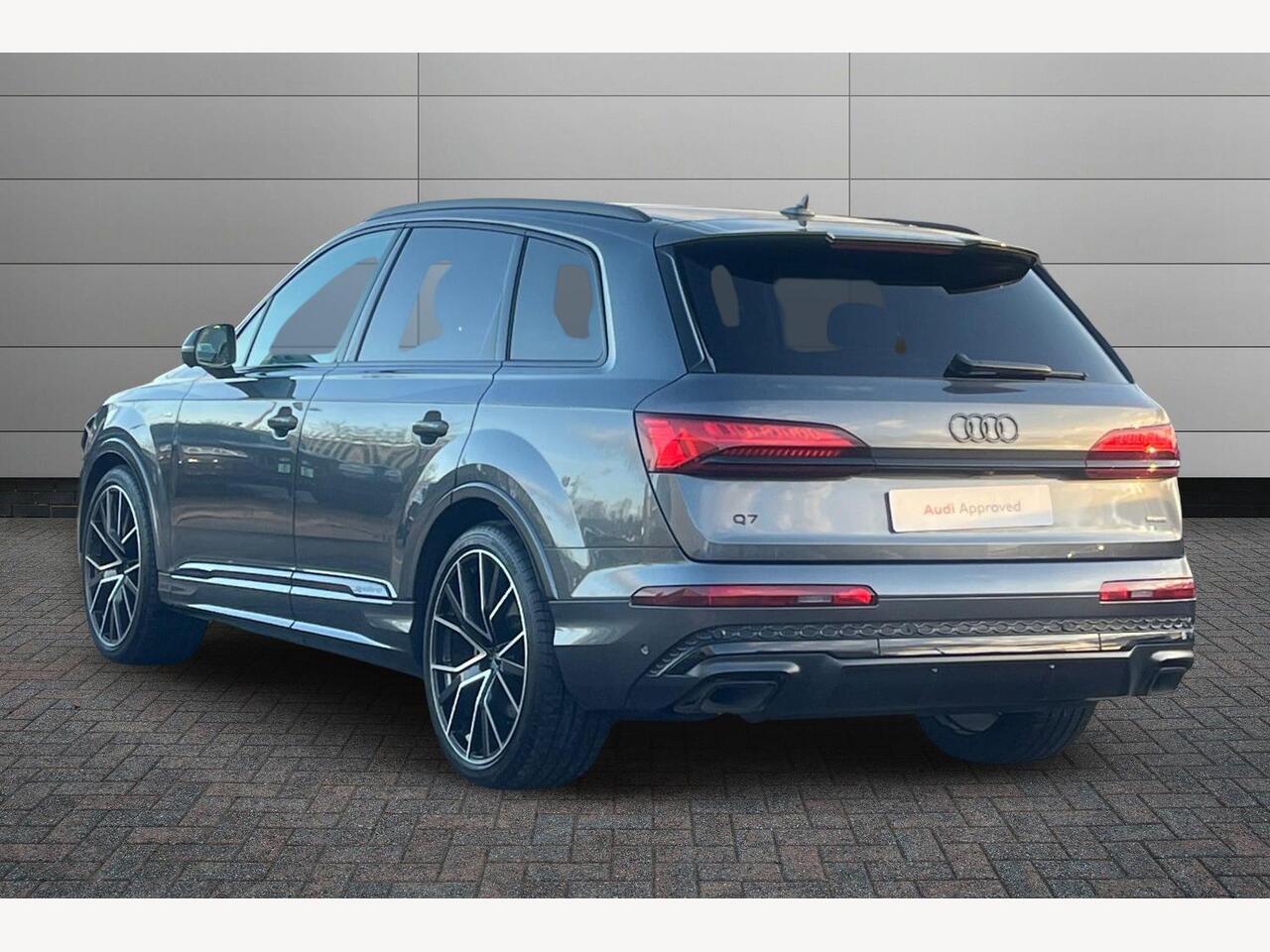 Used Audi Q7 2025 for sale - 77132914: Photo 3