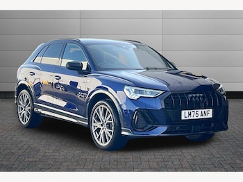 Used Audi Q3 2025 for sale - 77673273: Photo