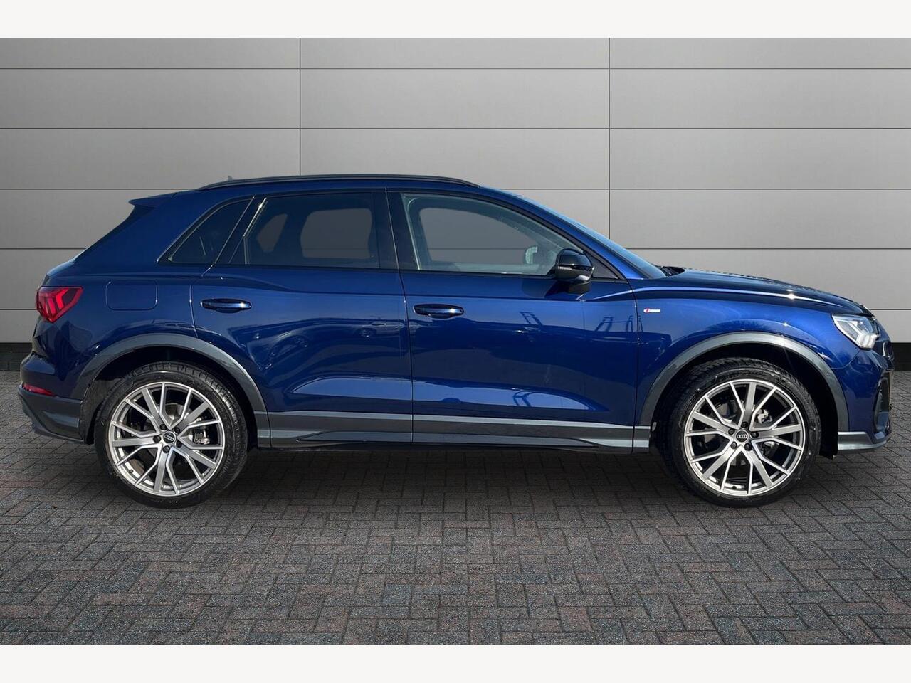Used Audi Q3 2025 for sale - 77673273: Photo 4