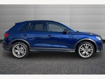 Used Audi Q3 2025 for sale - 77673273: Photo