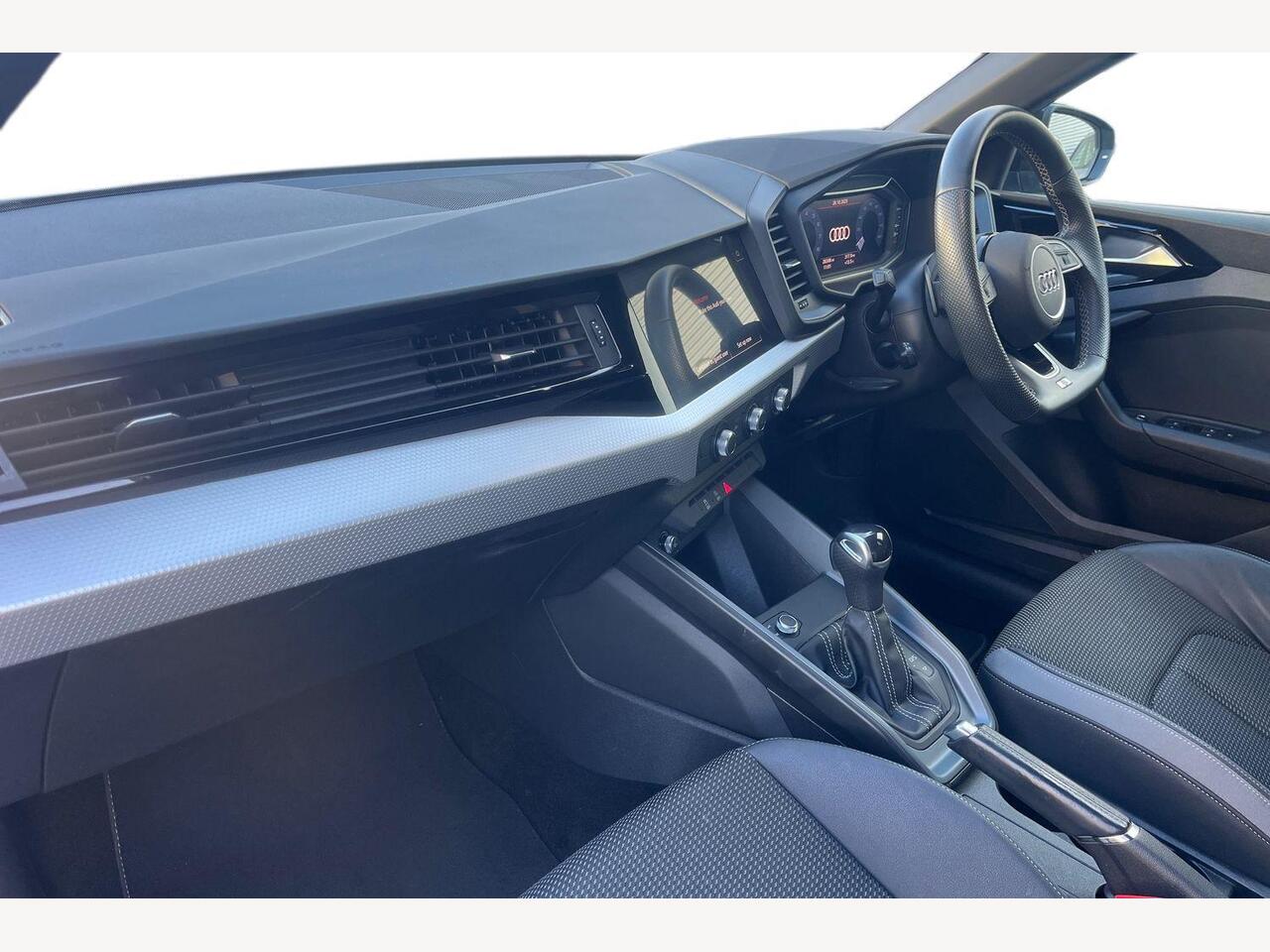 Used Audi A1 2023 for sale - 76676898: Photo 2