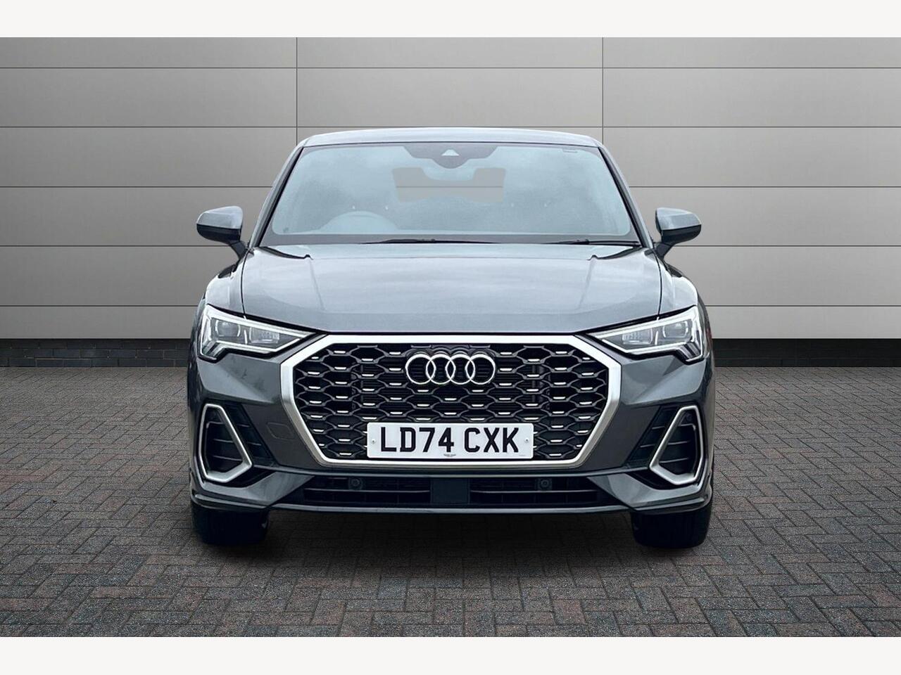 Used Audi Q3 2024 for sale - 78125456: Photo 10