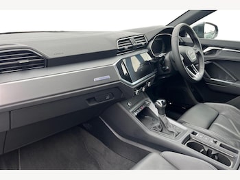 Used Audi Q3 2024 for sale - 78125456: Photo