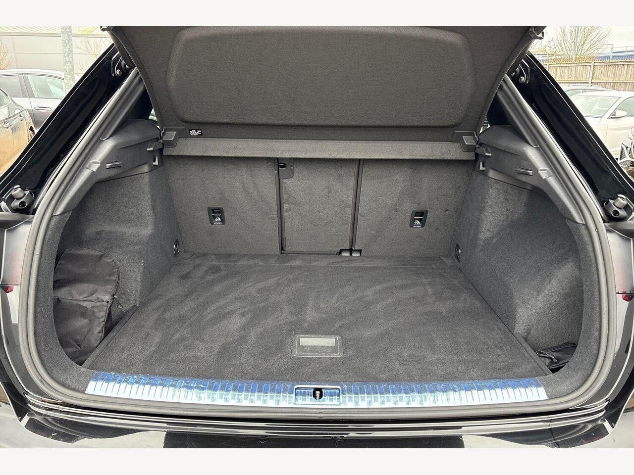 Used Audi Q3 2023 for sale - 77941857: Photo 12