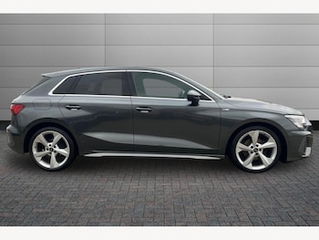 Used Audi A3 2022 for sale - 76954092: Photo