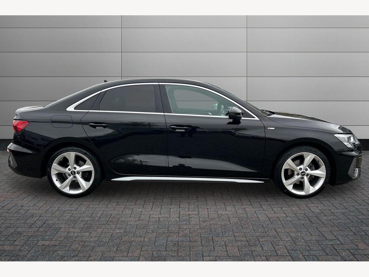 Used Audi A3 2023 for sale - 78005001: Photo 4