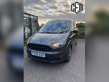 Used Ford Transit Courier 2016 for sale - 78571728: Photo
