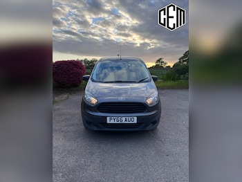 Used Ford Transit Courier 2016 for sale - 78571728: Photo