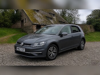 Used Volkswagen Golf 2018 for sale - 78480128: Photo