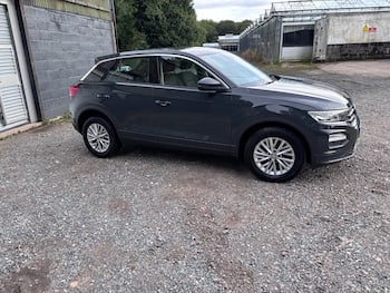 Used Volkswagen T-Roc 2019 for sale - 79696933: Photo