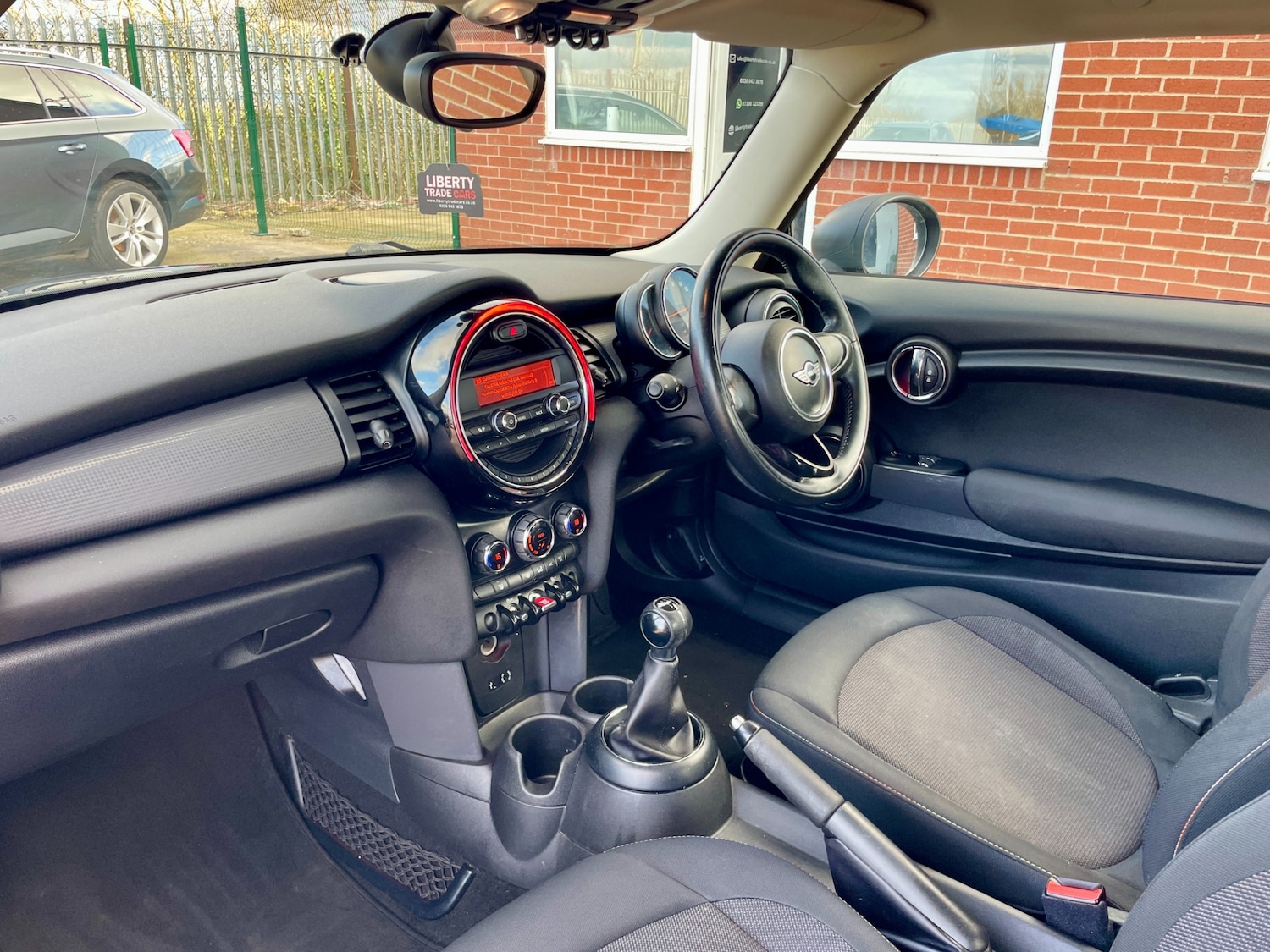 Used MINI Hatch 2016 for sale - 77653337: Photo 12