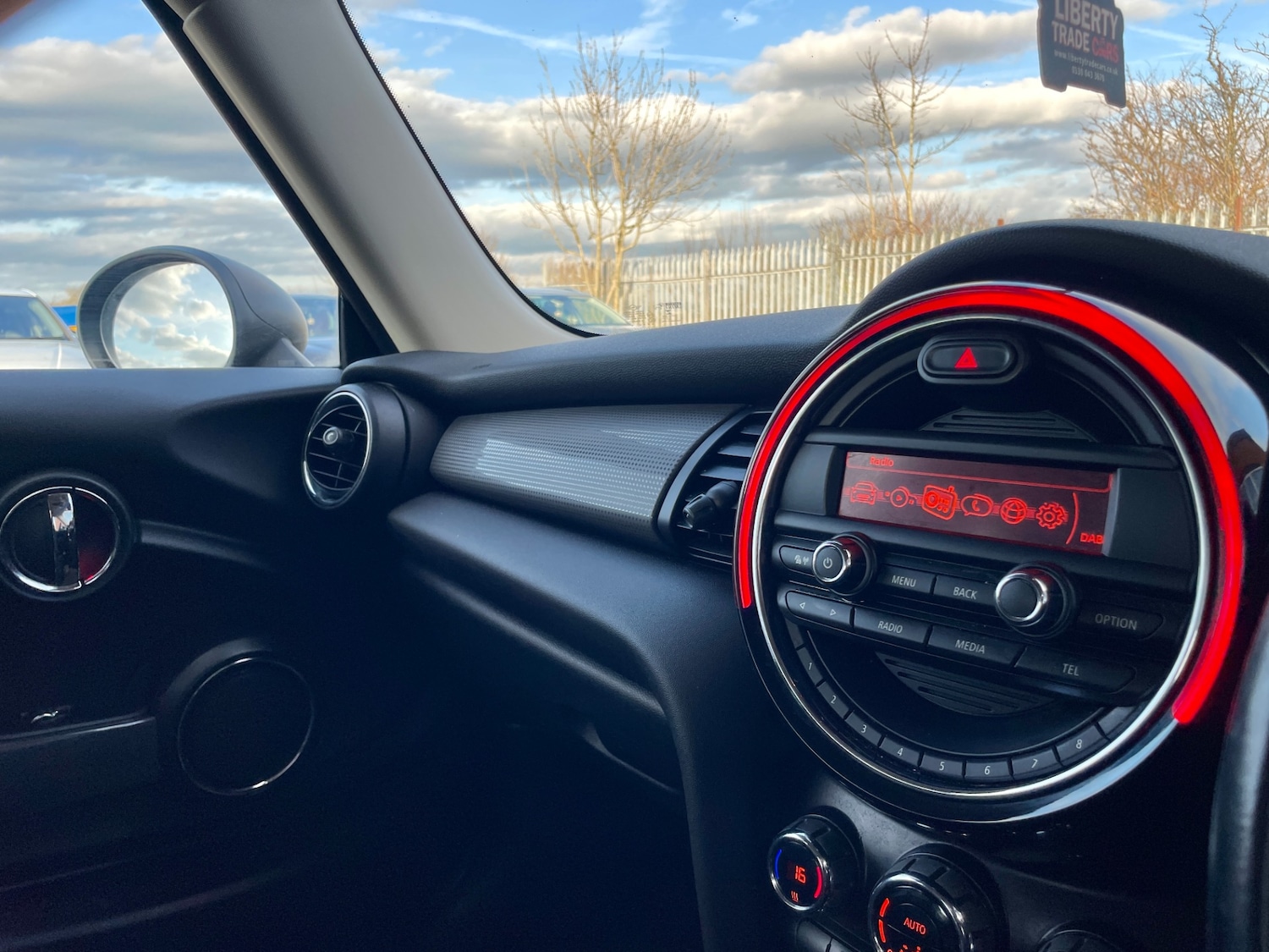 Used MINI Hatch 2016 for sale - 77653337: Photo 15