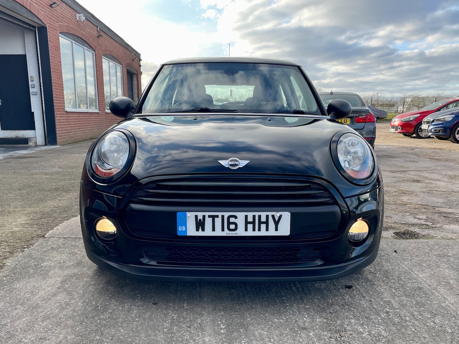 Used MINI Hatch 2016 for sale - 77653337: Photo 2