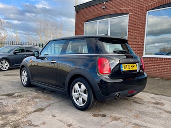 Used MINI Hatch 2016 for sale - 77653337: Photo