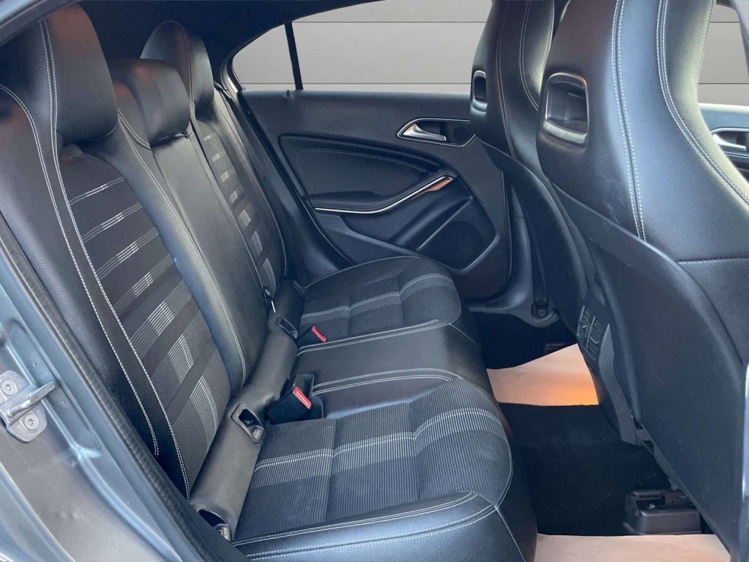 Used Mercedes-Benz A-Class 2018 for sale - 76628312: Photo 11