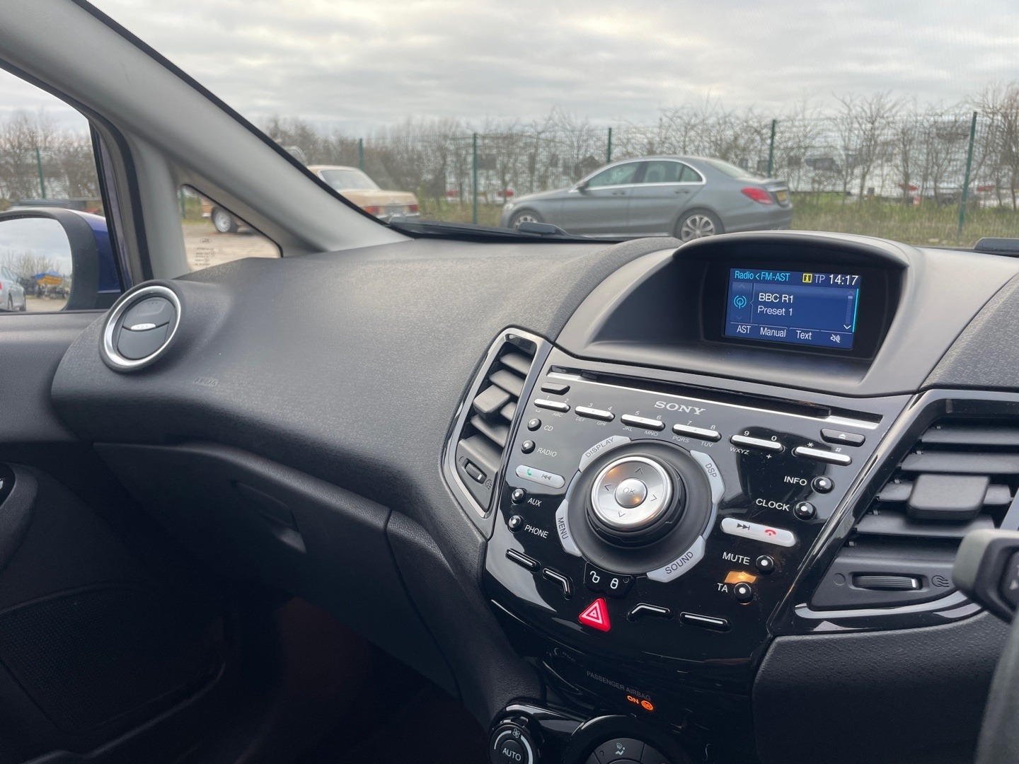 Used Ford Fiesta 2014 for sale - 77065513: Photo 10