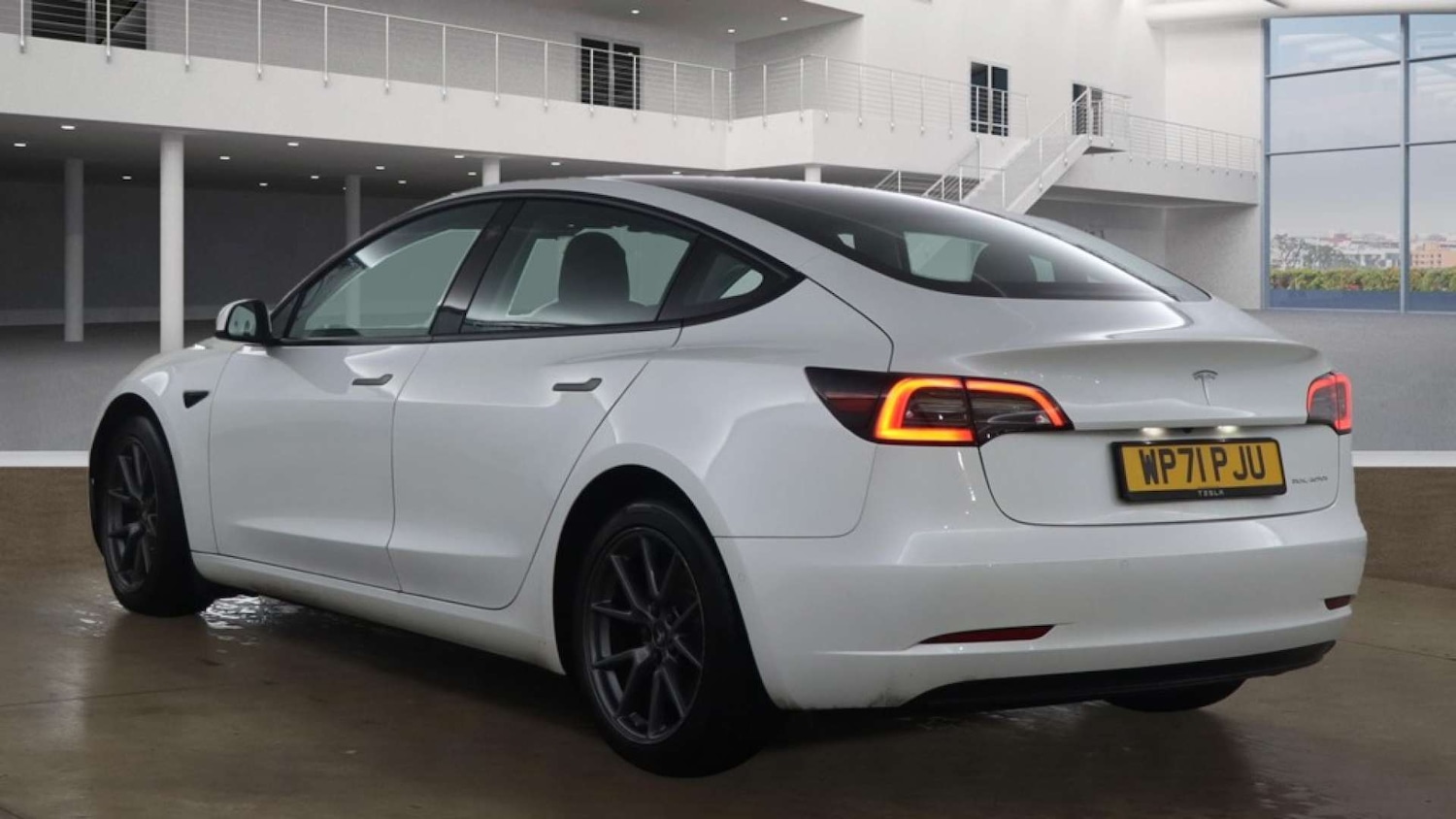 Used Tesla Model 3 2021 for sale - 76711686: Photo 10