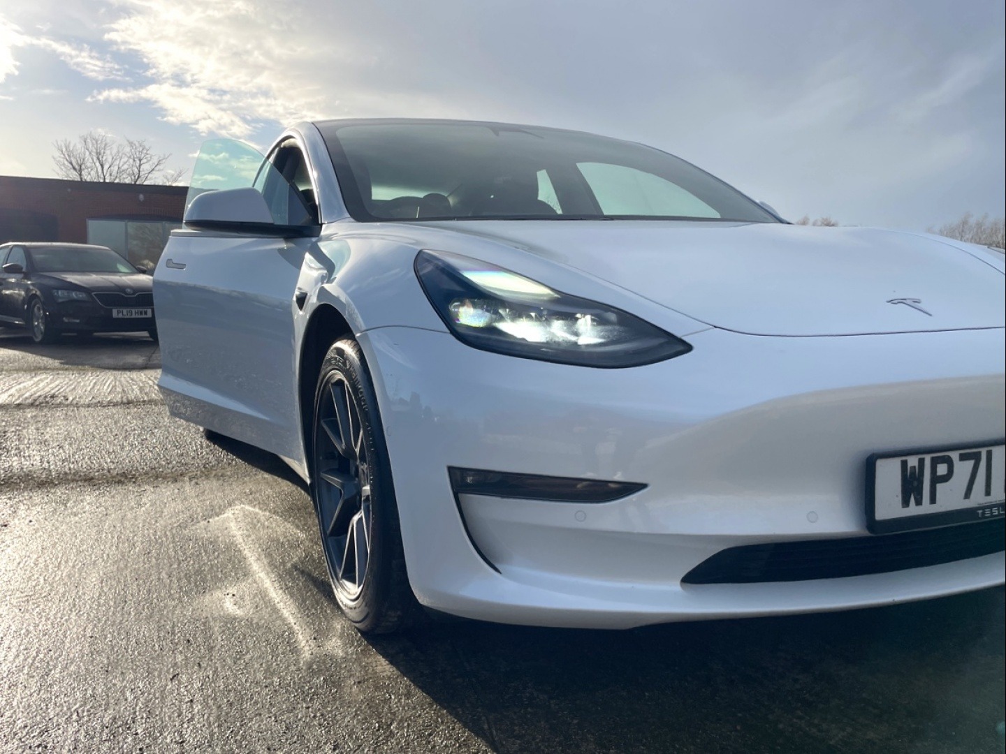 Used Tesla Model 3 2021 for sale - 76711686: Photo 19
