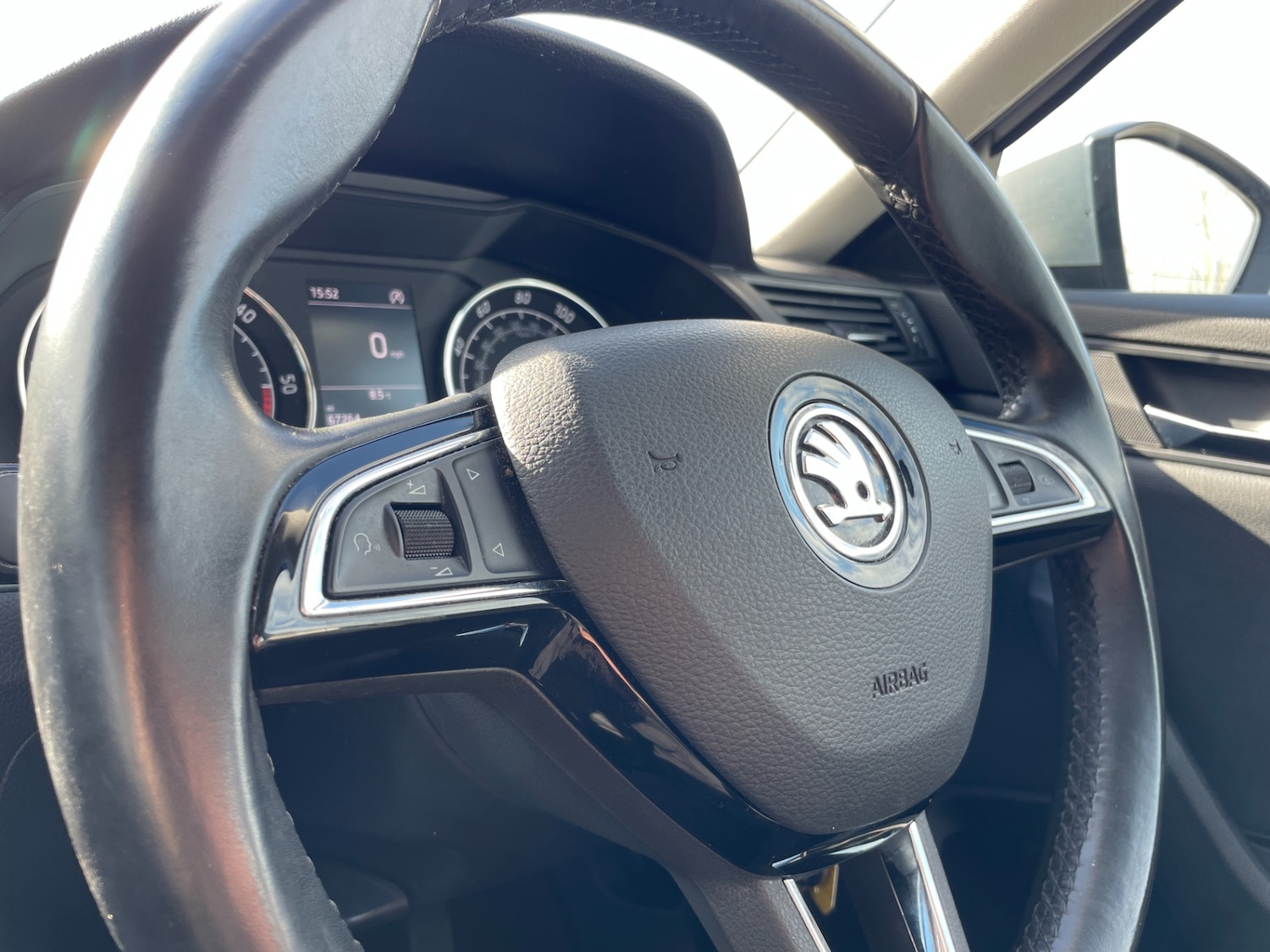 Used Skoda Superb 2018 for sale - 78197377: Photo 17