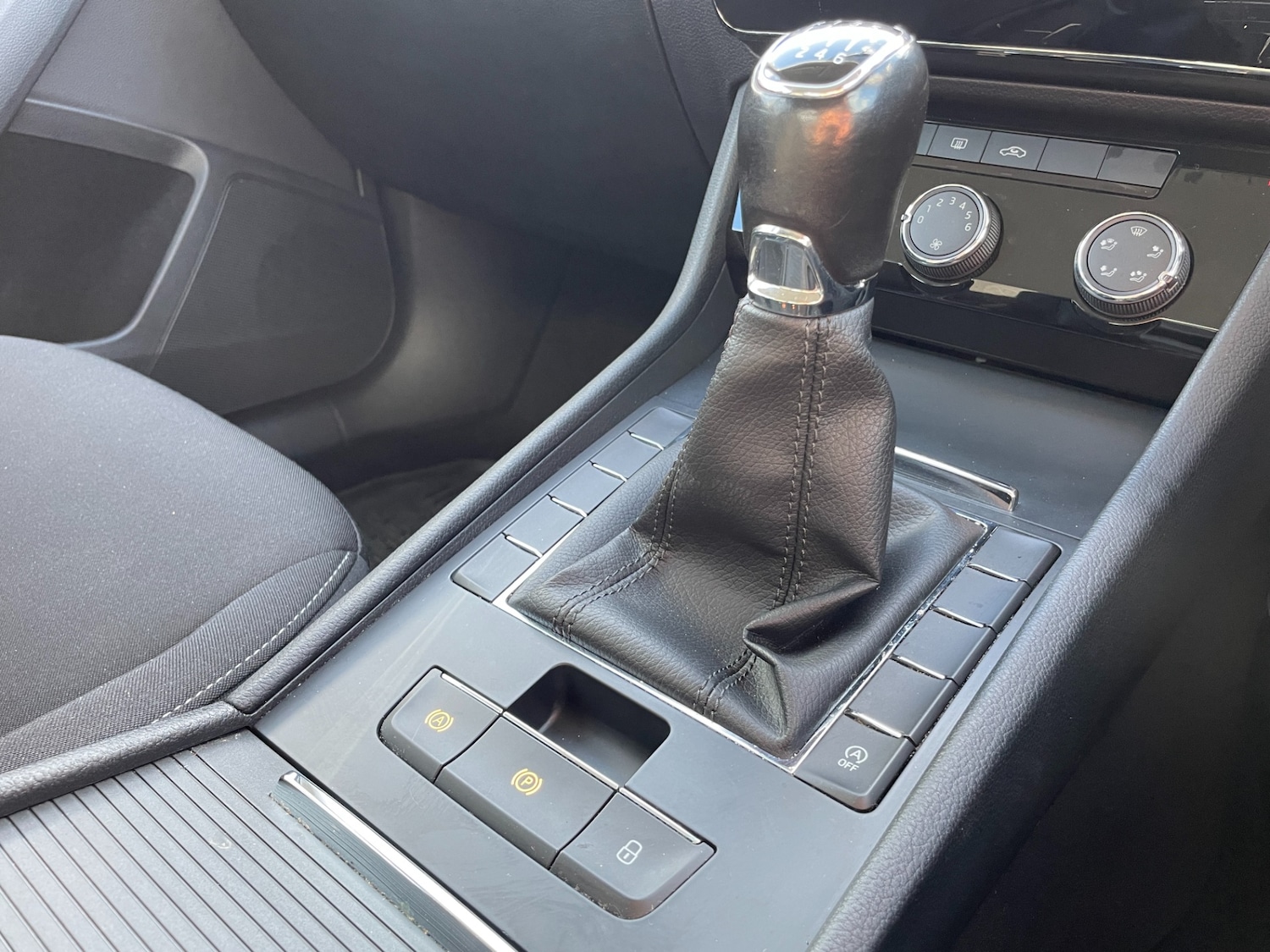 Used Skoda Superb 2018 for sale - 78197377: Photo 21