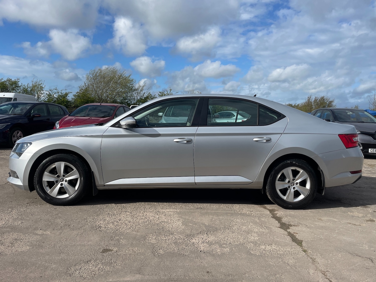 Used Skoda Superb 2018 for sale - 78197377: Photo 5
