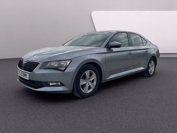 Used Skoda Superb 2019 for sale - 78313777: Photo