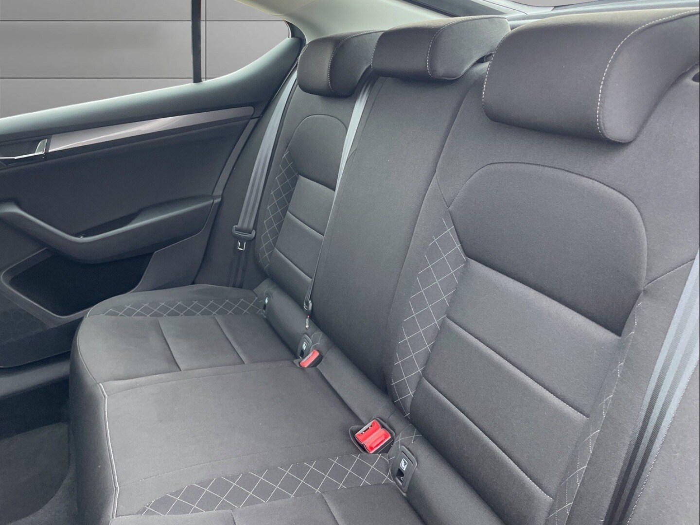 Used Skoda Superb for sale - 77326685: Photo 16