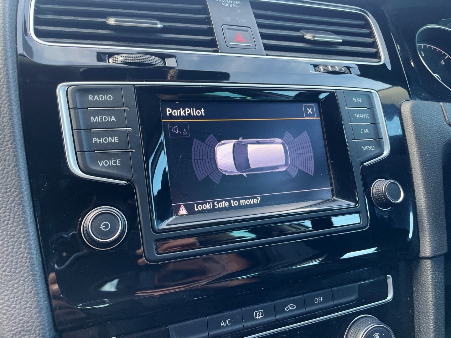 Used Volkswagen Golf 2015 for sale - 77311412: Photo 14