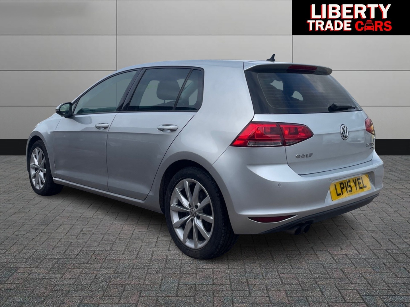 Used Volkswagen Golf 2015 for sale - 77311412: Photo 6