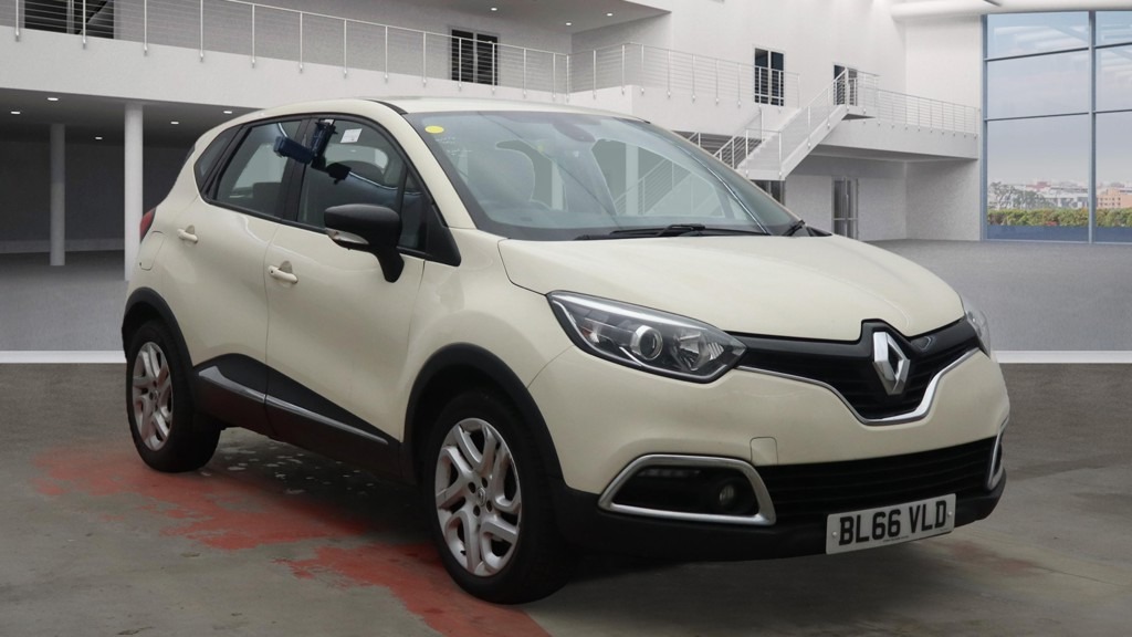 Used Renault Captur 2016 for sale - 76845979: Photo 1