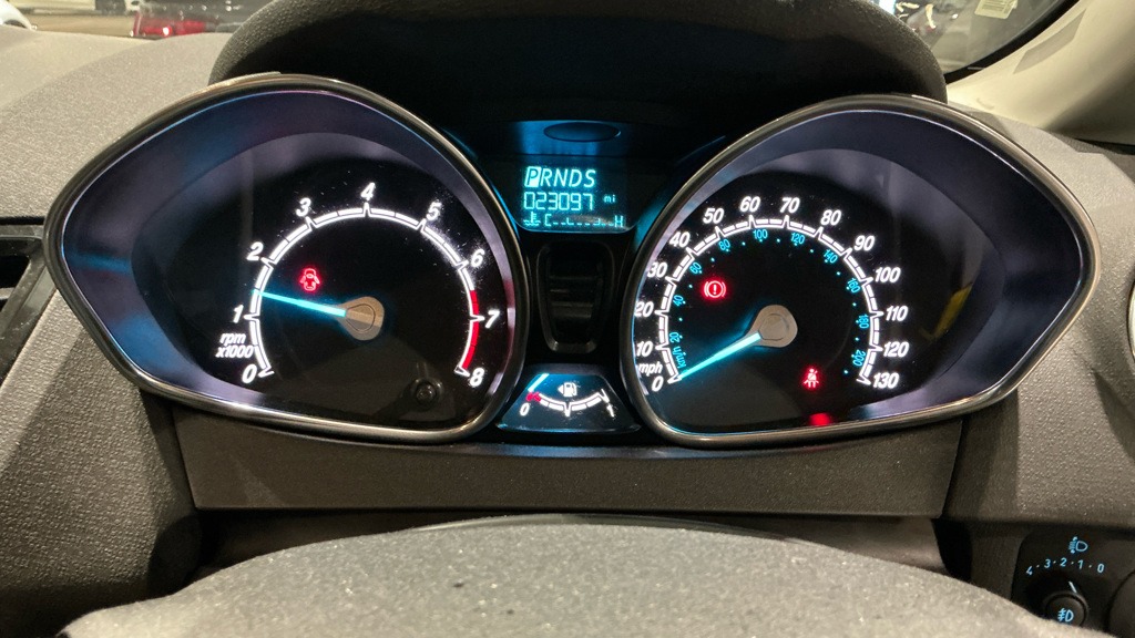 Used Ford Fiesta 2017 for sale - 77019395: Photo 11