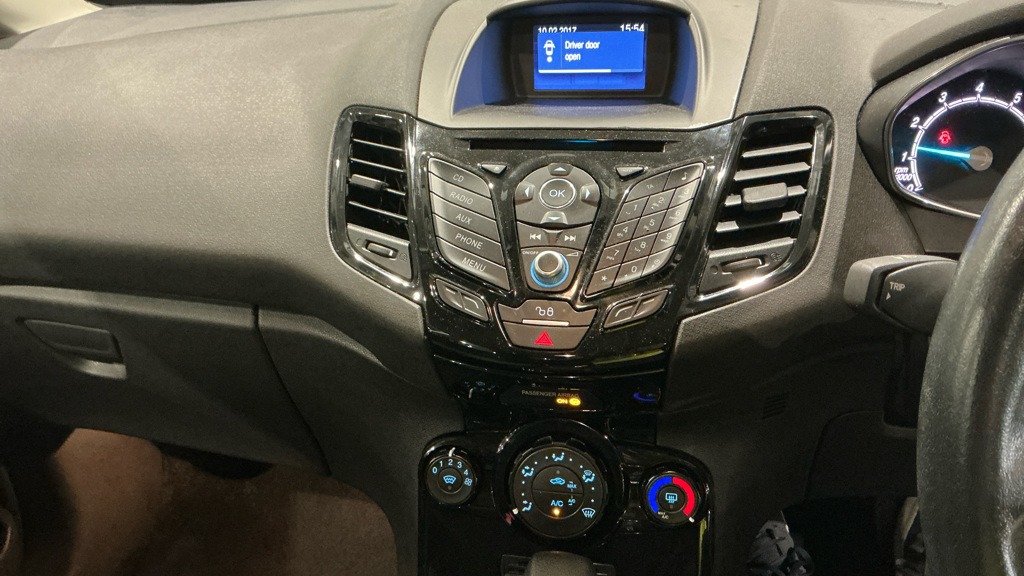 Used Ford Fiesta 2017 for sale - 77019395: Photo 12