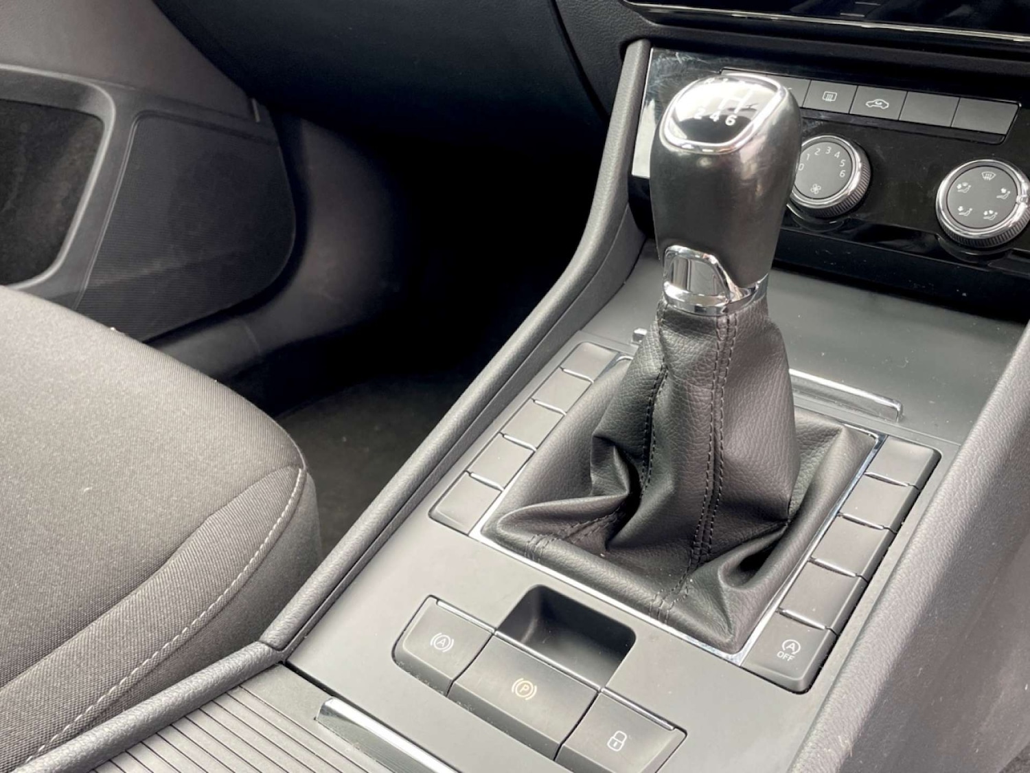 Used Skoda Superb 2025 for sale - 76628289: Photo 16