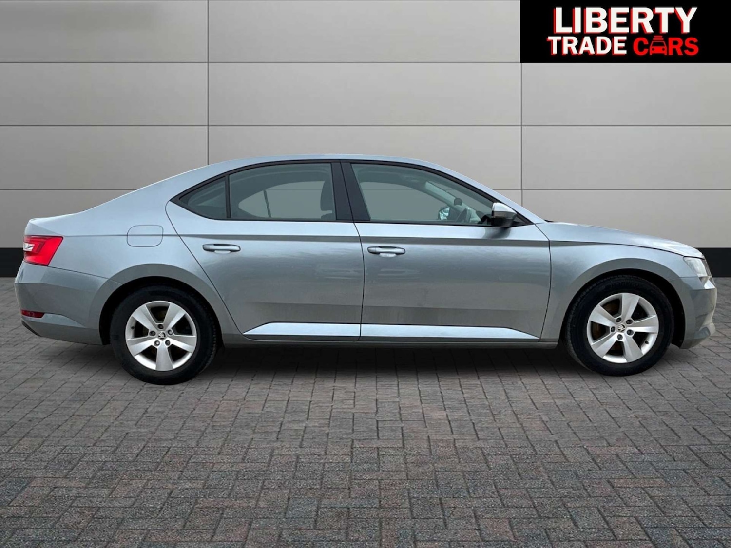 Used Skoda Superb 2025 for sale - 76628289: Photo 6