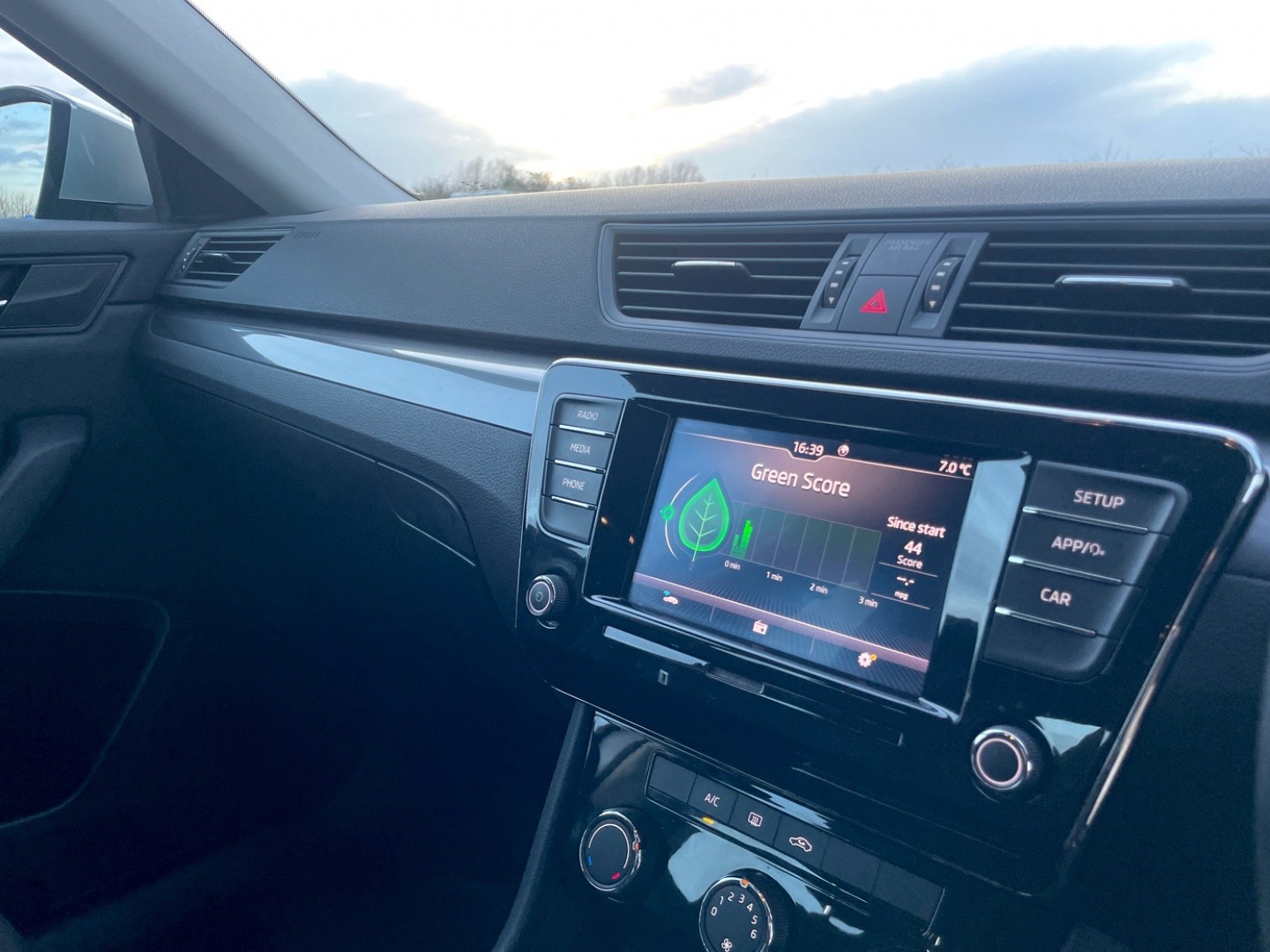 Used Skoda Superb 2018 for sale - 76739816: Photo 18